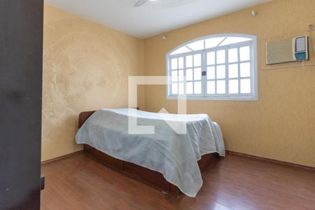 Casa de condomínio à venda com 380m², 5 quartos e 2 vagas