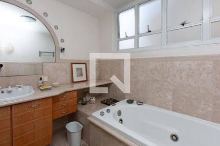 Apartamento à venda com 206m², 2 quartos e 2 vagas