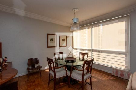 Apartamento à venda com 206m², 2 quartos e 2 vagas