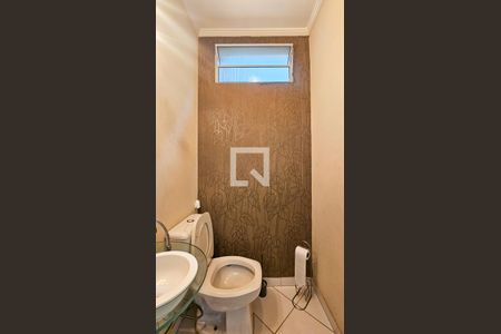 Casa à venda com 400m², 3 quartos e 2 vagasLavabo