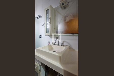 Casa à venda com 400m², 3 quartos e 2 vagasBanheiro da Suíte