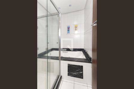 Apartamento para alugar com 60m², 4 quartos e sem vagaBanheiro