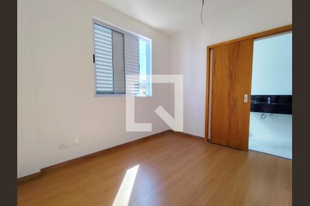 Apartamento à venda com 90m², 3 quartos e 2 vagasQuarto 3