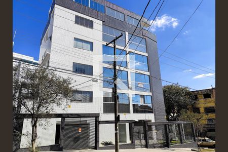 Apartamento à venda com 90m², 3 quartos e 2 vagasFachada