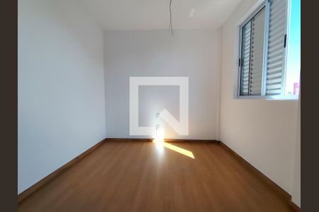 Apartamento à venda com 90m², 3 quartos e 2 vagasQuarto 2