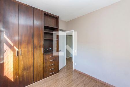 Apartamento para alugar com 95m², 3 quartos e 2 vagas Apartamento para alugar com 95m², 3 quartos e 2 vagasQuarto 2