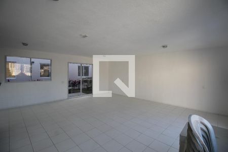 Apartamento para alugar com 42m², 2 quartos e 1 vagaÁrea comum - Salão de festas