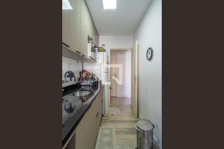 Apartamento à venda com 72m², 2 quartos e 1 vagaCozinha e Área de Serviço