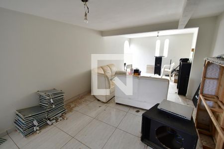 Casa à venda com 1000m², 8 quartos e sem vagaSala 6