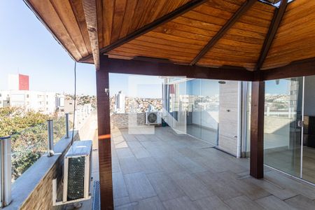 Apartamento à venda com 160m², 3 quartos e 1 vagaCobertura