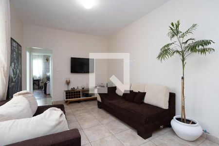 Apartamento à venda com 81m², 2 quartos e sem vaga