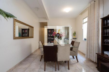 Apartamento à venda com 81m², 2 quartos e sem vaga