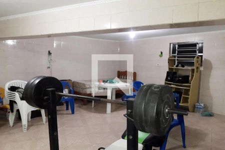 Casa à venda com 2 quartos, 165m² em Parque Novo Oratório, Santo André