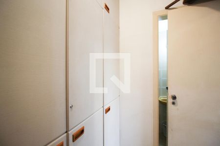 Apartamento à venda com 240m², 4 quartos e 4 vagasQuarto de Serviço