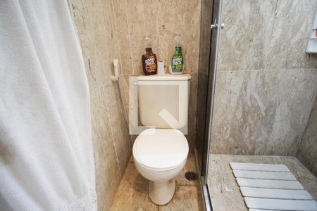 Apartamento à venda com 240m², 4 quartos e 4 vagasBanheiro da Suíte 2