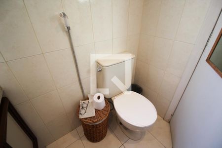 Apartamento à venda com 240m², 4 quartos e 4 vagasBanheiro da Suíte 3