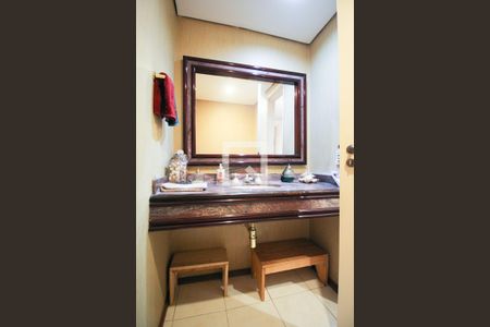 Apartamento à venda com 240m², 4 quartos e 4 vagasLavabo