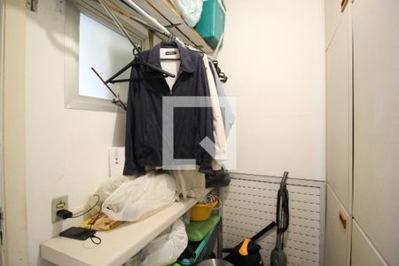 Apartamento à venda com 240m², 4 quartos e 4 vagasQuarto de Serviço