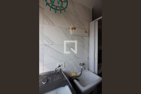 Apartamento à venda com 48m², 2 quartos e 1 vaga Apartamento à venda com 48m², 2 quartos e 1 vagaCozinha e Área de Serviço