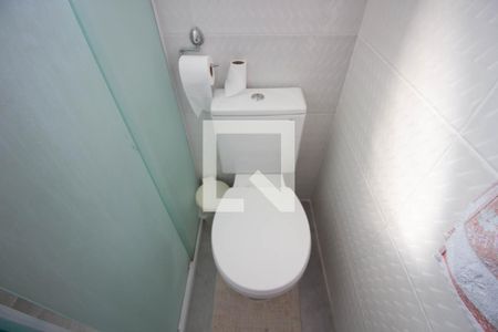 Apartamento à venda com 48m², 2 quartos e 1 vaga Apartamento à venda com 48m², 2 quartos e 1 vagaBanheiro