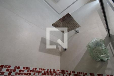 Casa de condomínio à venda com 167m², 4 quartos e 2 vagasBanheiro da suíte