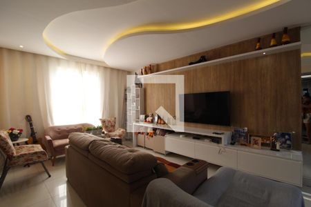 Casa de condomínio à venda com 167m², 4 quartos e 2 vagasSala