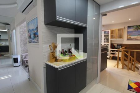 Casa de condomínio à venda com 167m², 4 quartos e 2 vagasCozinha