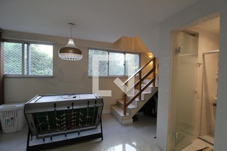 Casa de condomínio à venda com 167m², 4 quartos e 2 vagasSala de Jogos