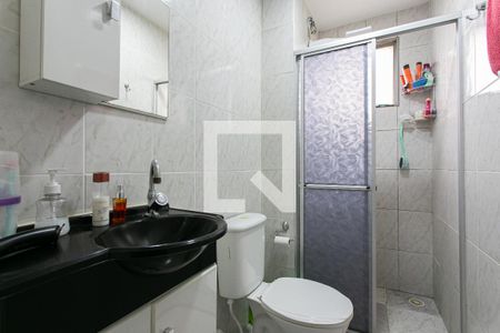 Banheiro de apartamento à venda com 1 quarto, 44m² em Água Rasa, São Paulo