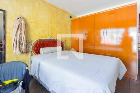 Casa à venda com 3 quartos, 200m² em Butantã, São Paulo