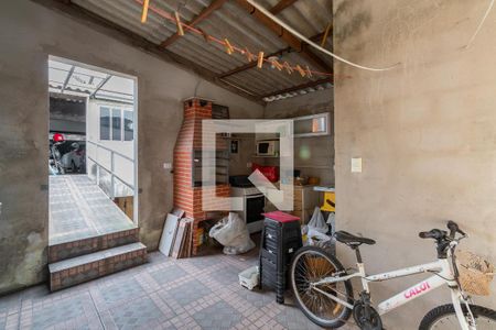 Casa à venda com 100m², 3 quartos e 2 vagas