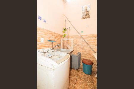 Casa à venda com 150m², 3 quartos e 1 vagaÁrea de Serviço