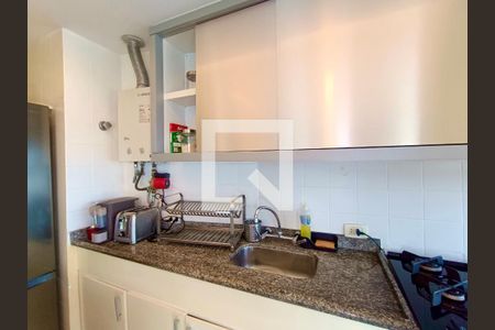 Studio para alugar com 58m², 1 quarto e 1 vaga Studio para alugar com 58m², 1 quarto e 1 vagaCozinha americana