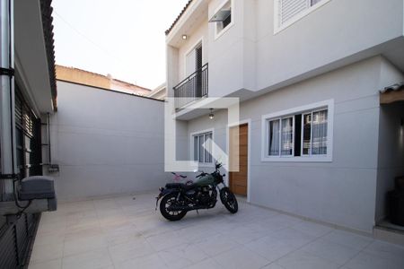 Casa para alugar com 80m², 2 quartos e 3 vagas Casa para alugar com 80m², 2 quartos e 3 vagasGaragem