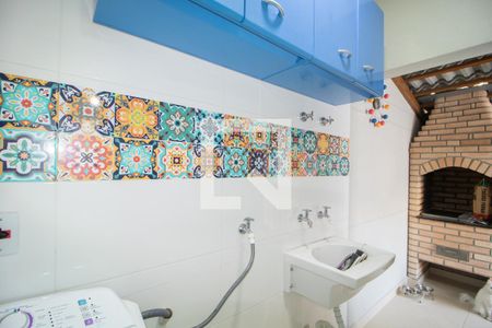 Casa para alugar com 80m², 2 quartos e 3 vagas Casa para alugar com 80m², 2 quartos e 3 vagasÁrea de Serviço