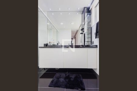 Apartamento à venda com 350m², 3 quartos e 3 vagasBanheiro da Suíte