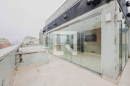 Apartamento à venda com 350m², 3 quartos e 3 vagasTerraço