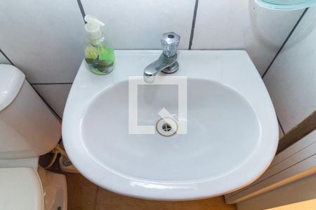 Casa à venda com 175m², 4 quartos e 2 vagas Casa à venda com 175m², 4 quartos e 2 vagasBanheiro de Serviço