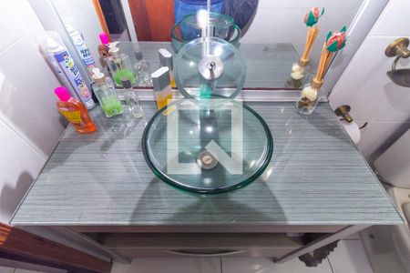 Casa à venda com 175m², 4 quartos e 2 vagas Casa à venda com 175m², 4 quartos e 2 vagasBanheiro 2