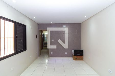 Casa à venda com 175m², 4 quartos e 2 vagas Casa à venda com 175m², 4 quartos e 2 vagasQuarto 3 - Suíte