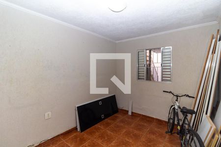 Casa à venda com 175m², 4 quartos e 2 vagas Casa à venda com 175m², 4 quartos e 2 vagasQuarto da Edicula