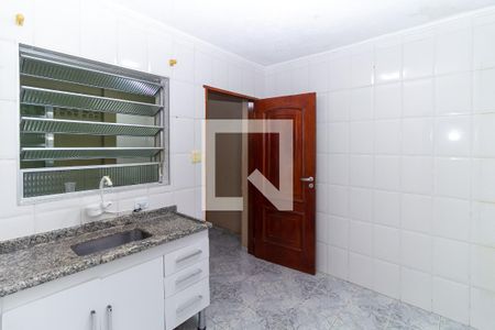 Casa à venda com 175m², 4 quartos e 2 vagas Casa à venda com 175m², 4 quartos e 2 vagasCozinha da Edicula