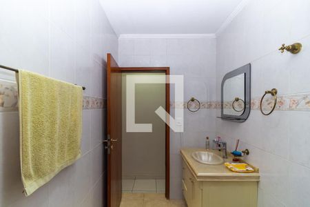 Casa à venda com 175m², 4 quartos e 2 vagas Casa à venda com 175m², 4 quartos e 2 vagasBanheiro 3