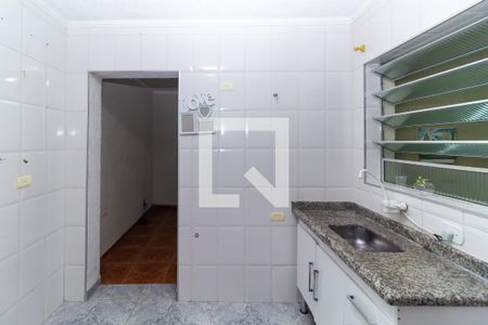Casa à venda com 175m², 4 quartos e 2 vagas Casa à venda com 175m², 4 quartos e 2 vagasCozinha da Edicula