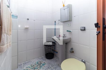 Casa à venda com 175m², 4 quartos e 2 vagas Casa à venda com 175m², 4 quartos e 2 vagasBanheiro da Edicula