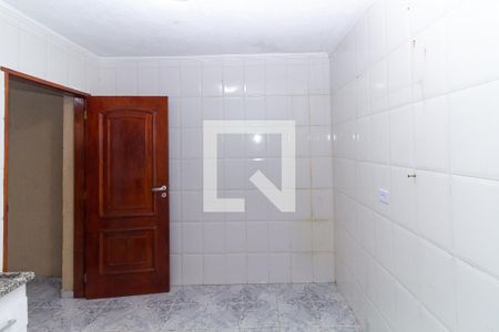 Casa à venda com 175m², 4 quartos e 2 vagas Casa à venda com 175m², 4 quartos e 2 vagasCozinha da Edicula