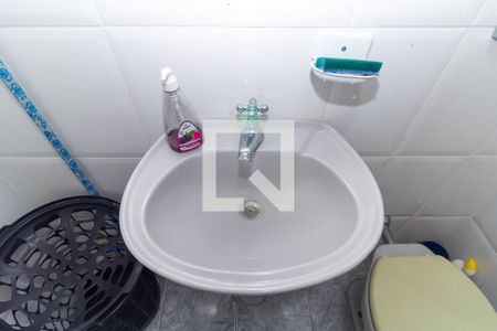 Casa à venda com 175m², 4 quartos e 2 vagas Casa à venda com 175m², 4 quartos e 2 vagasBanheiro da Edicula