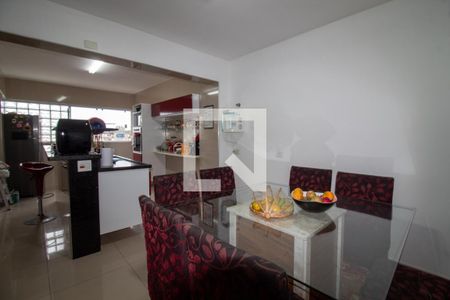 Casa de condomínio para alugar com 96m², 2 quartos e 2 vagasCozinha