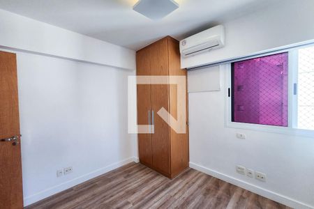 Apartamento para alugar com 150m², 3 quartos e 2 vagasQuarto