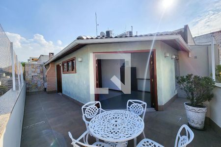 Apartamento para alugar com 150m², 3 quartos e 2 vagasQuintal